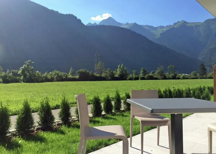 In Near Lifts * مايرهوفن