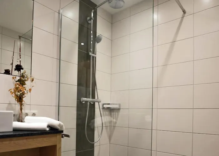 شقة In Near Lifts *