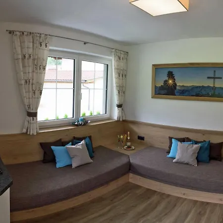 Daire In Near Lifts *