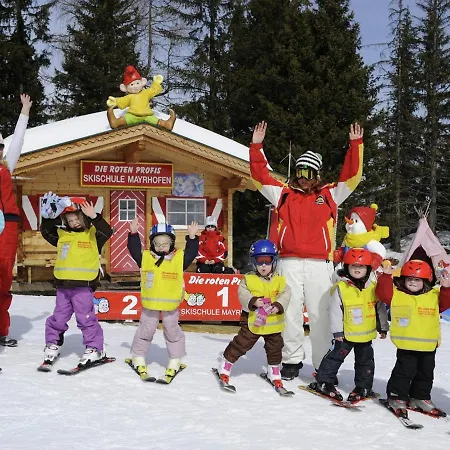 In Near Lifts * Mayrhofen